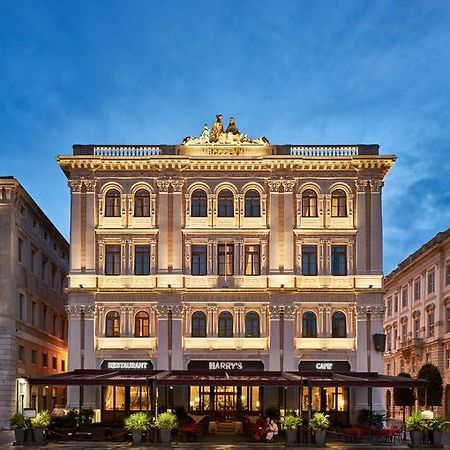 Grand Hotel Duchi d'Aosta Trieste Esterno foto